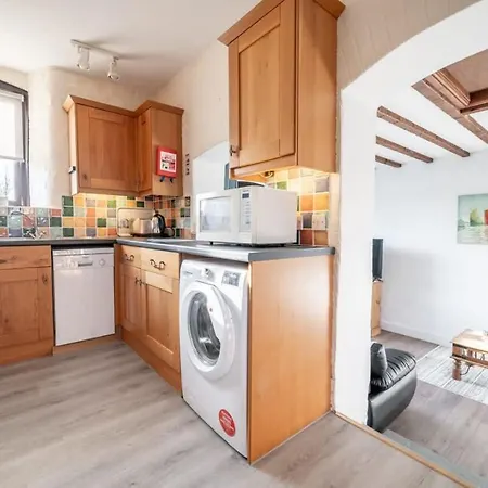 Spacious 2 Bedroom Holiday Cottage Nr Bude Exterior photo